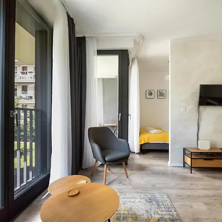 Kasprzaka Comfort Apartmán Varšava